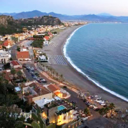 Casa vacanza sul mare a Milazzo Baia del Tono