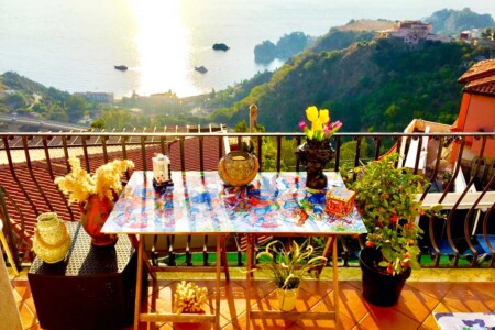 Casa in affitto a Taormina con vista incantevole