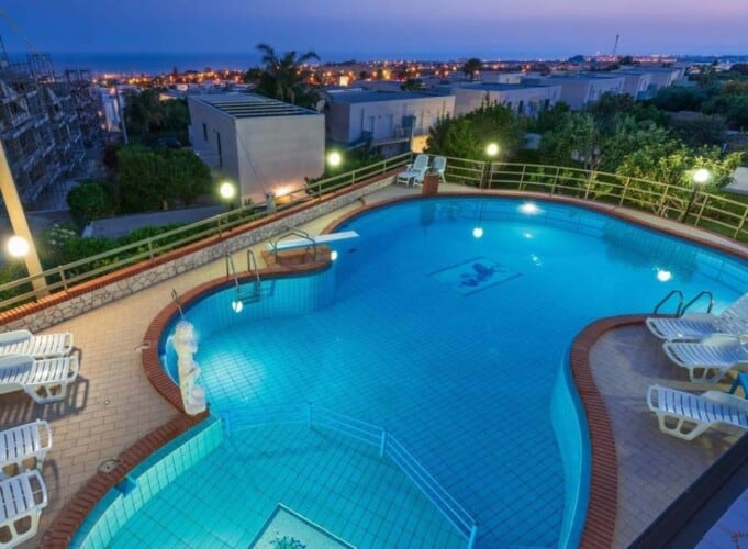 Villa con piscina in affitto Marina di Ragusa