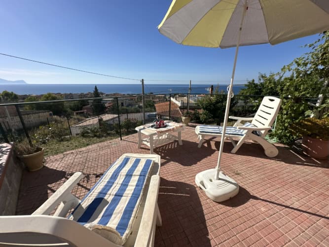Casa vacanze con vista sul mare di Trappeto