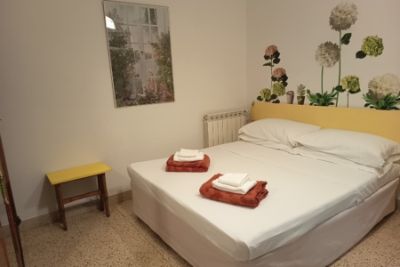 Appartamento vacanze vicino al Porto di Milazzo camera matrimoniale