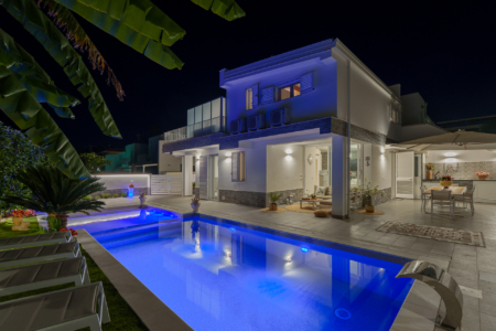 Villa intera con piscina privata e Jacuzzi a Marzamemi