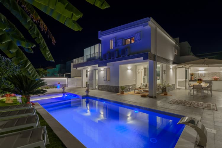 Villa intera con piscina privata e Jacuzzi a Marzamemi