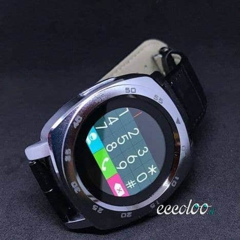 Smartwatch DM88 di colore NERO e SILVER