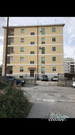 Vendo appartamento in centro a Locri (RC)