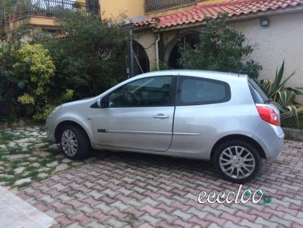 Renault Clio ancora in garanzia a €.2.700 trattabili