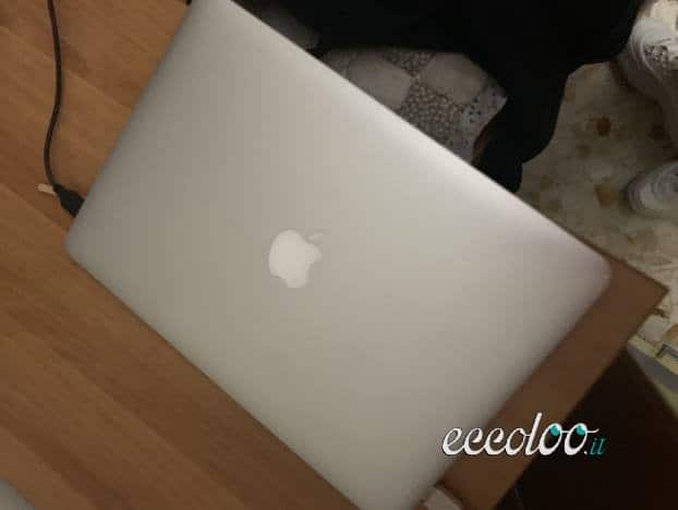 MacBook Air della Apple. €. 550