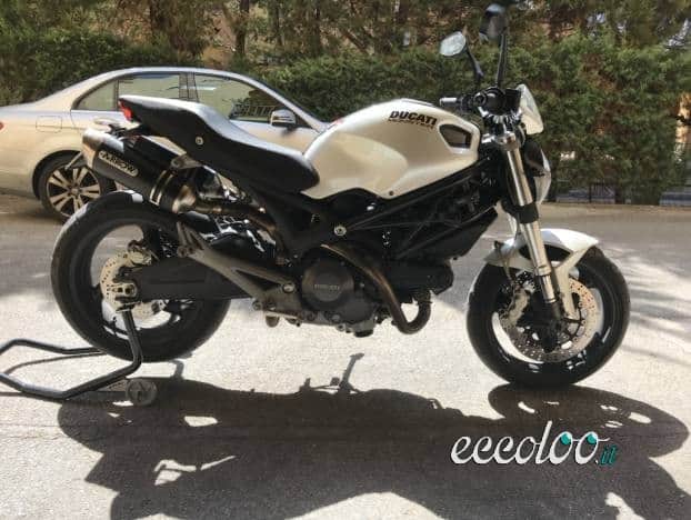 Ducati Monster 696 Plus. €. 4.499