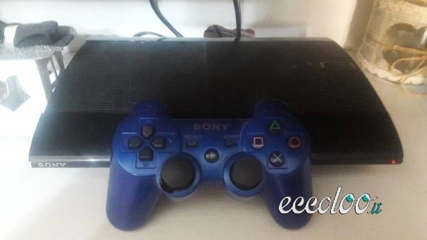 Playstation 3 Super slim con joystick e minecraft. €.100