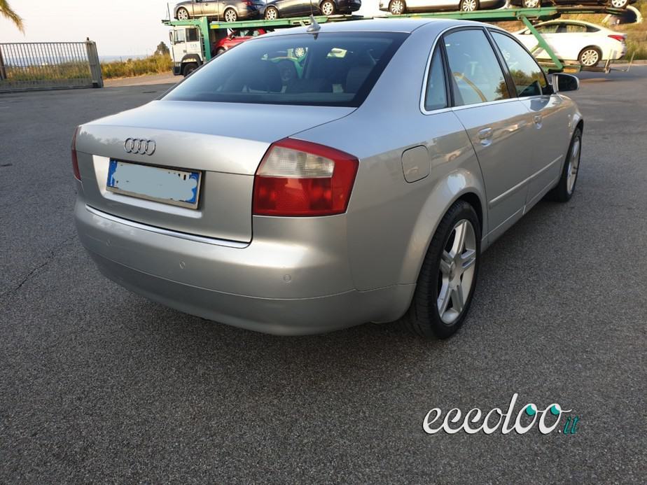 Audi a4. €. 2000