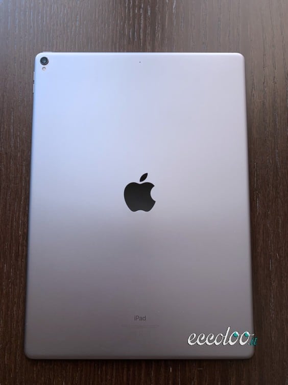 Apple iPad Pro 12.9 Wi-fi 256Gb codice modello MP6G2TY/A